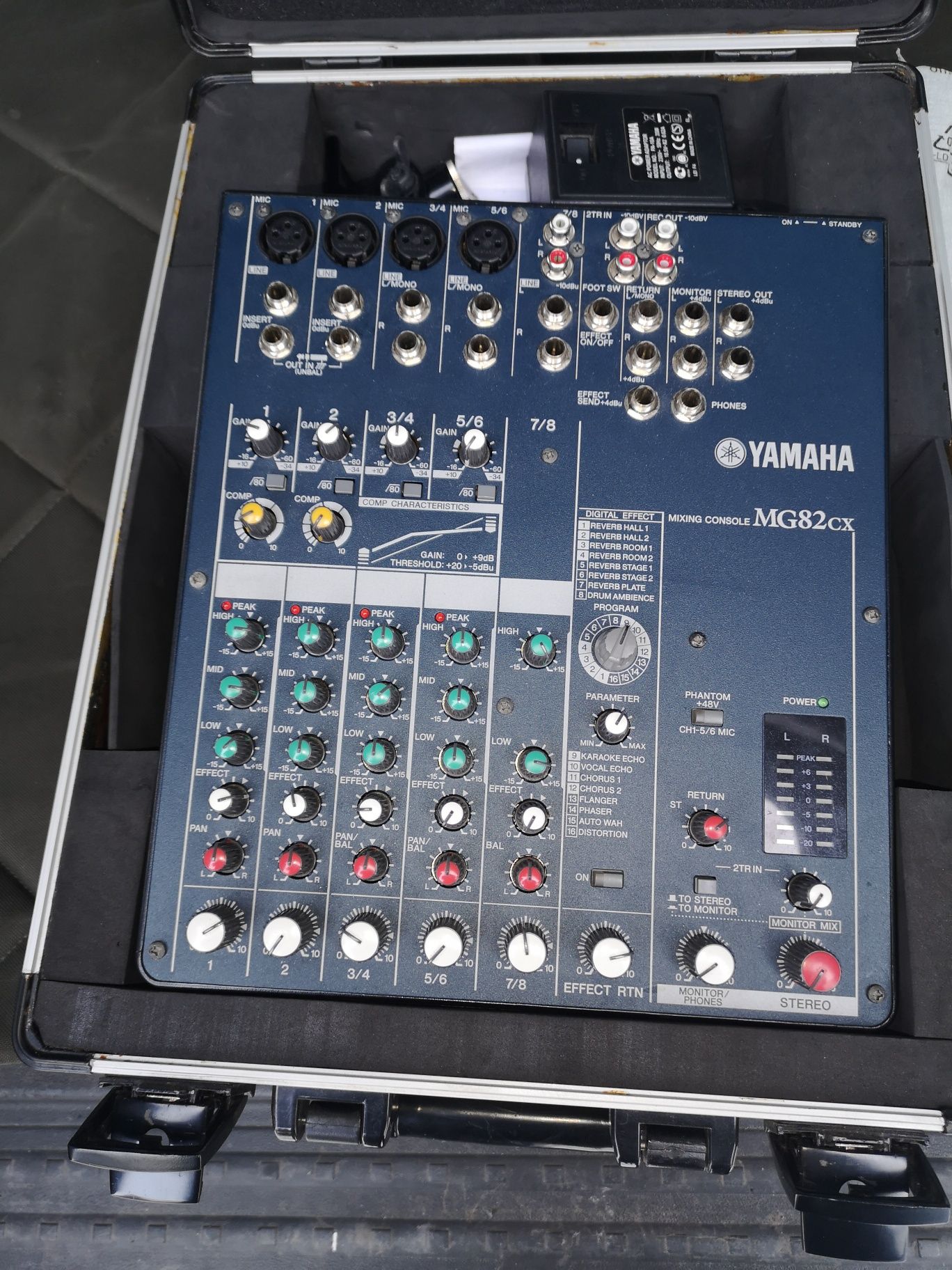 Mixer Yamaha Mg 82 Cx