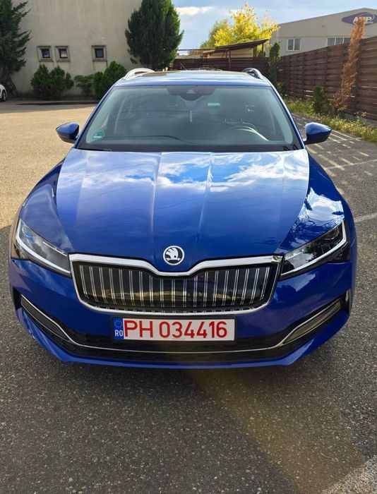 Skoda Superb 1.4 TSI  Plug in Hybrid TVA inclus  si deductibil