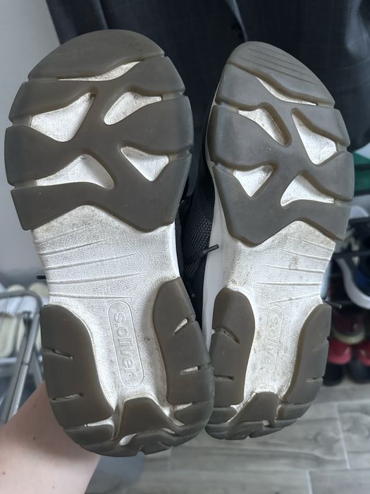 Adidasi s oliver, stare excelenta, marimea 42, 27 cm.