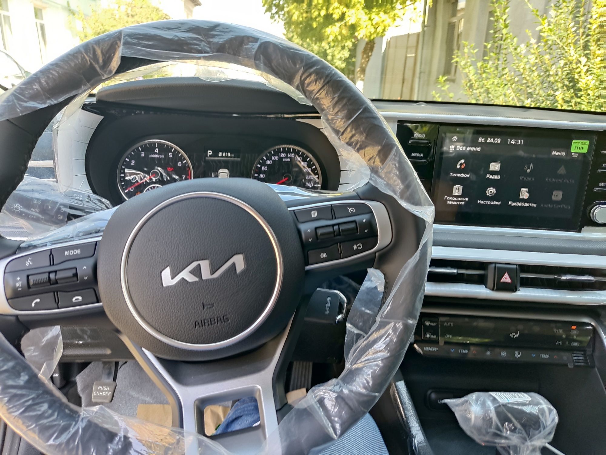 Продаётся, KIA K5, 2023 года