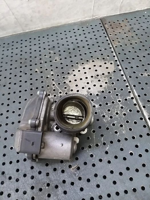 Clapeta egr 2.0 tdi audi a4 b9 8w 04l131501b a2c80881400