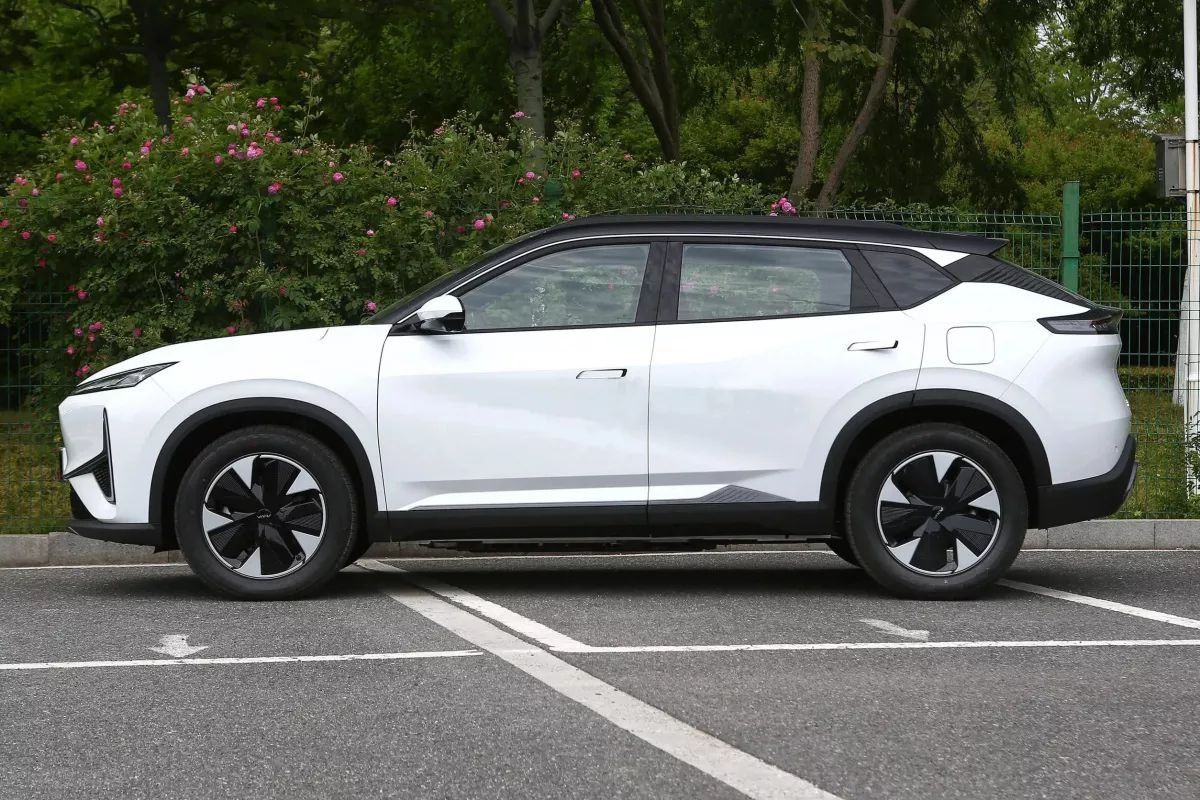 Dongfeng aeolus L7