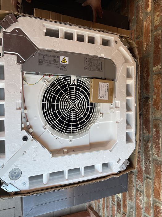 Unitate mitsubishi aer conditionat