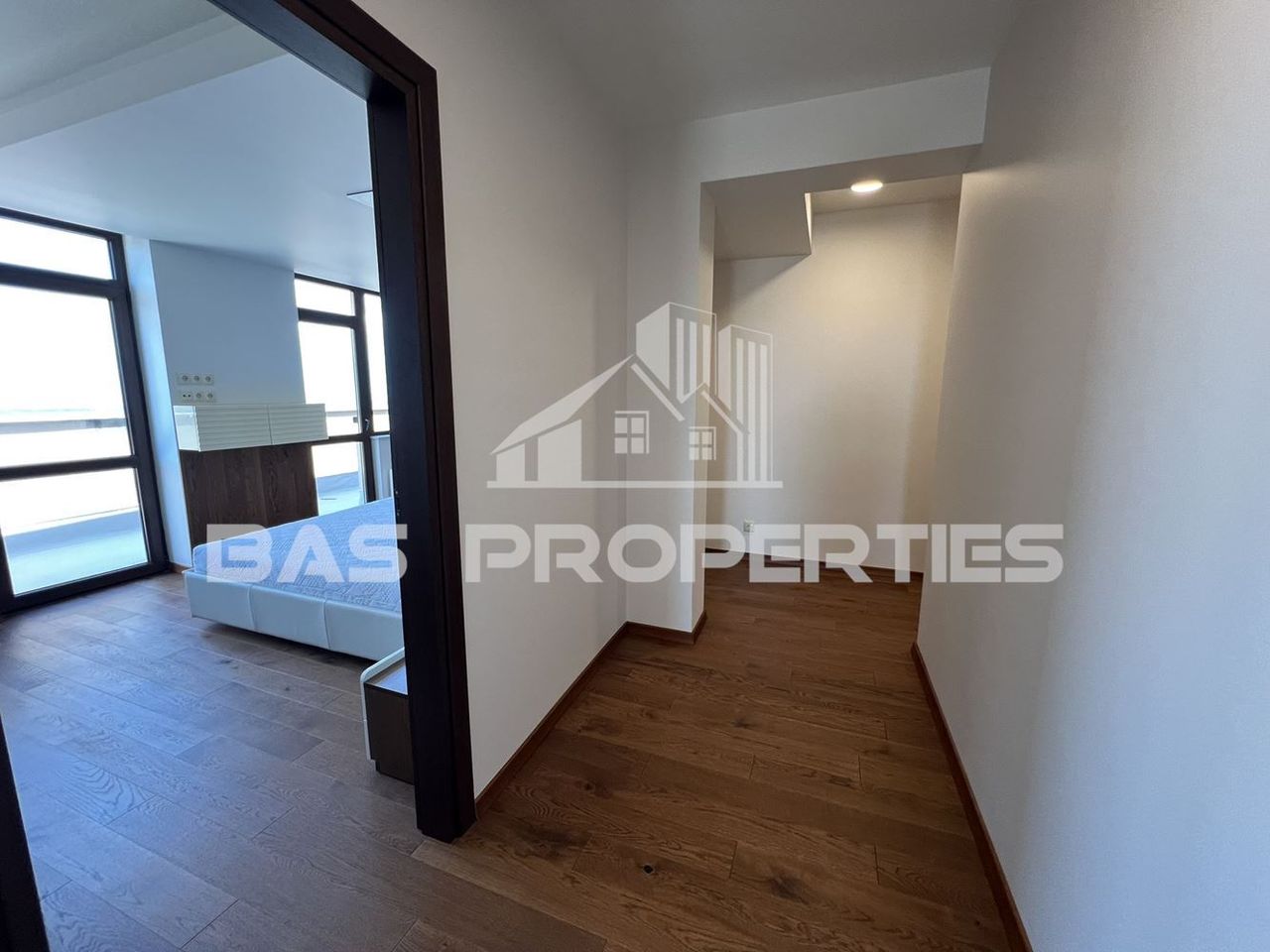 Продава се Многостаен апартамент в Петрич - 219 кв.м за 708 €/кв.м - Снимка #10