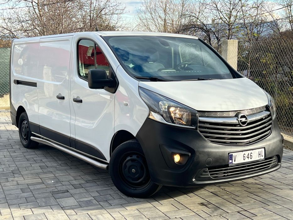 Opel Vivaro - 2017 - Euro 6 - Lung - AC