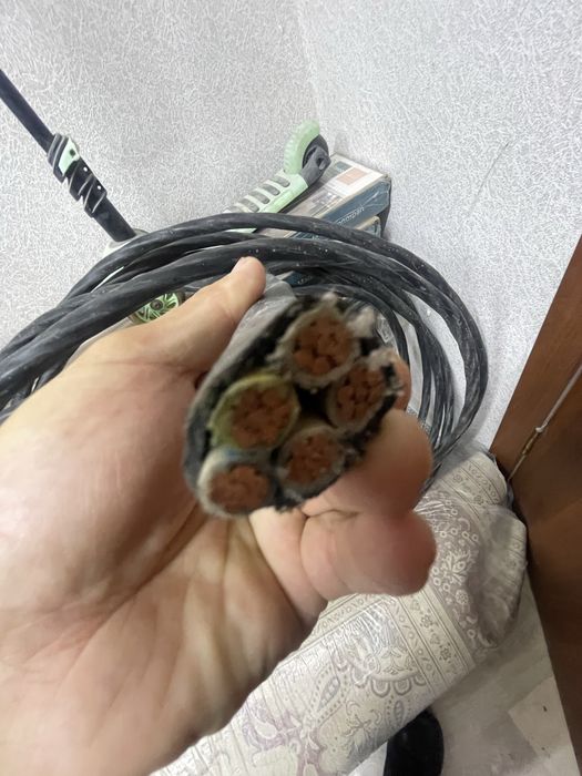 Продается моналит кабел 5 жильный примерно 30 метров Новый остаток 25-