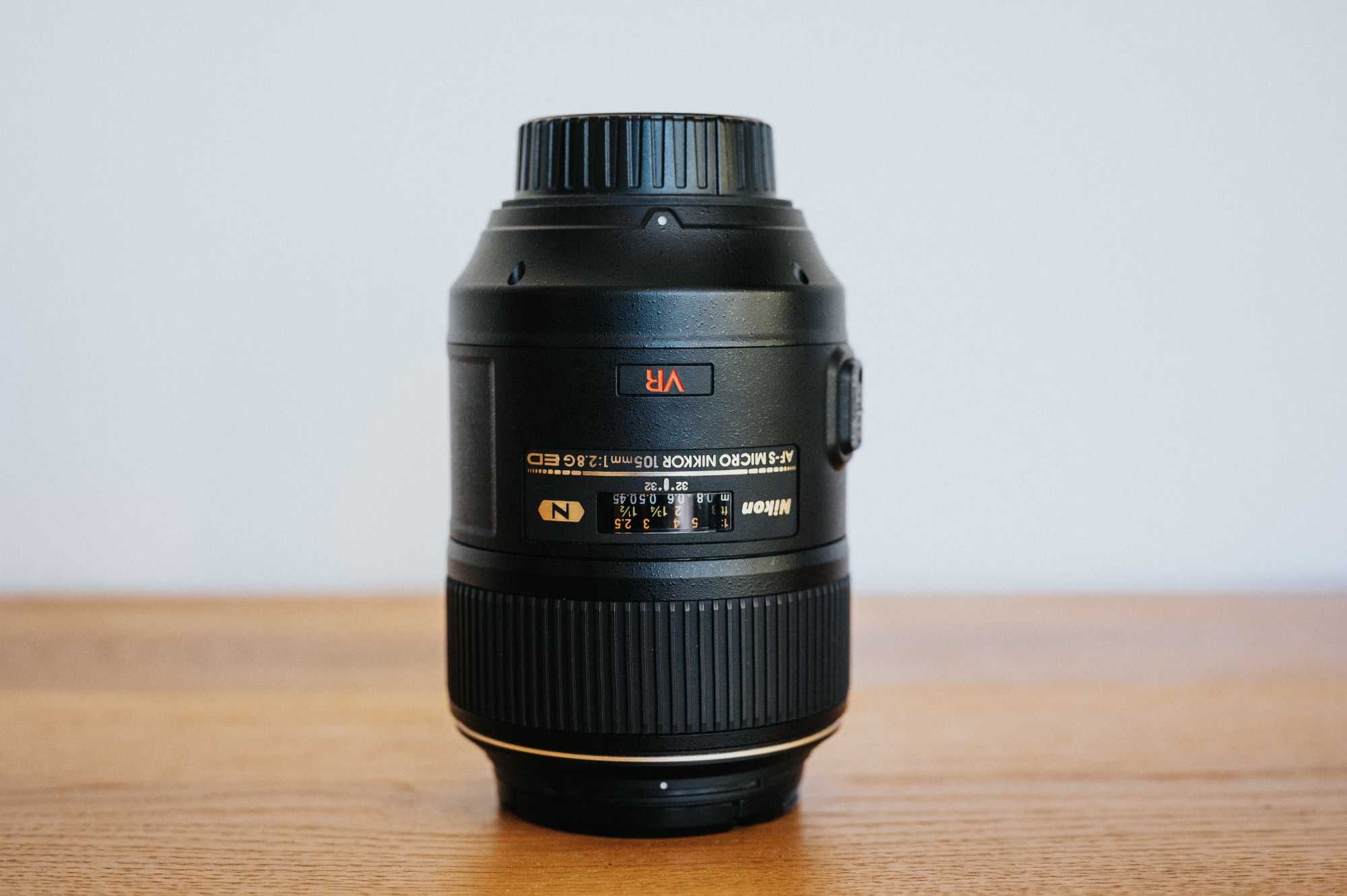 Nikon AF-S Nikkor 105 f/2.8G IF-ED VR Micro