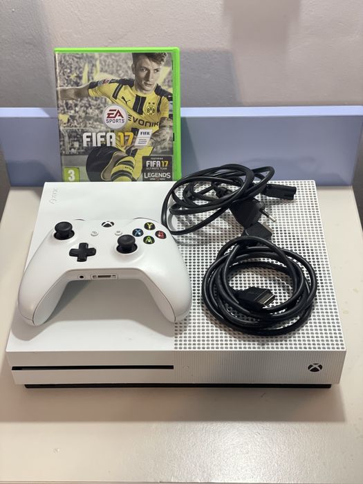 Xbox one s + fifa 17