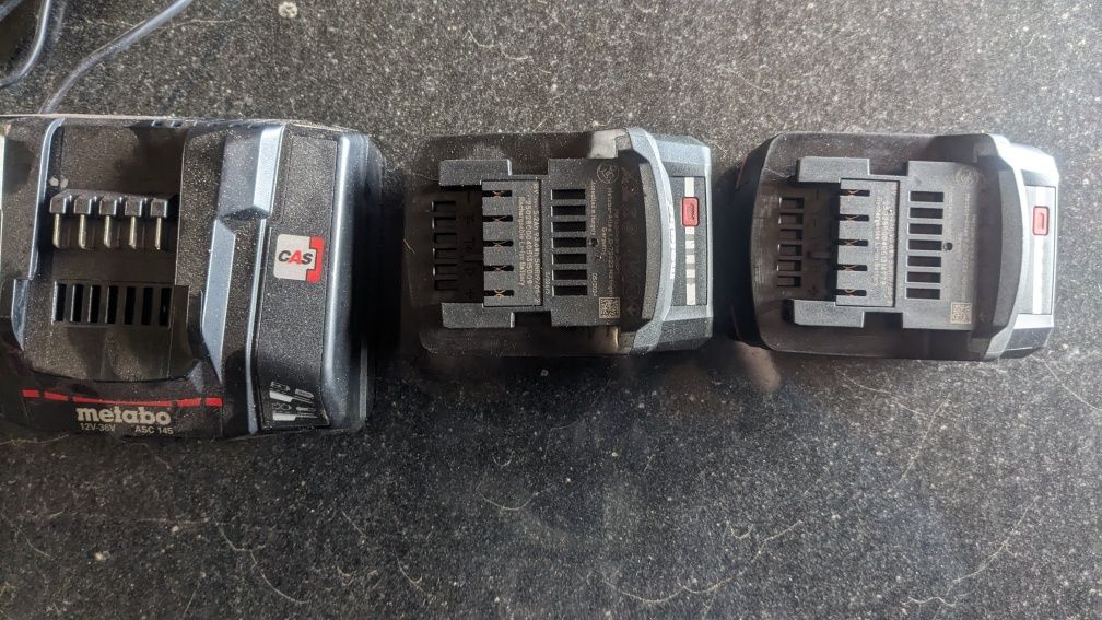 Acumulatori metabo+încărcător