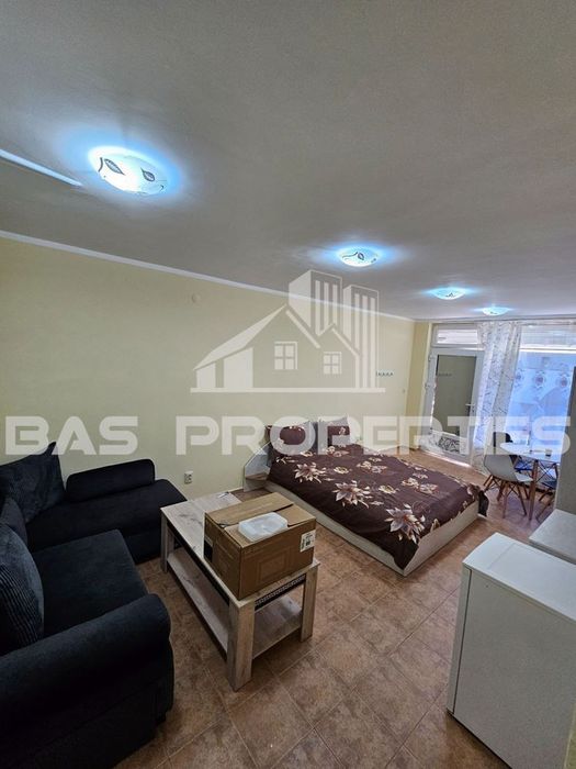 1-стаен в София-Лагера площ 35