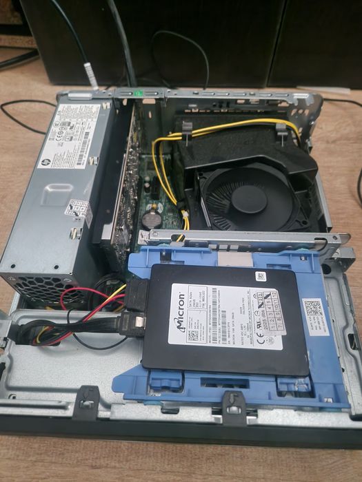 Mini PC HP  ryzen 5 PRO 3400G , 16 Gb , 256+512 gb , RX550 4GB