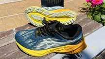 Asics Novablast - marime 44