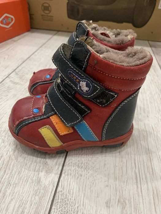 Продам обувь детскую для мальчика