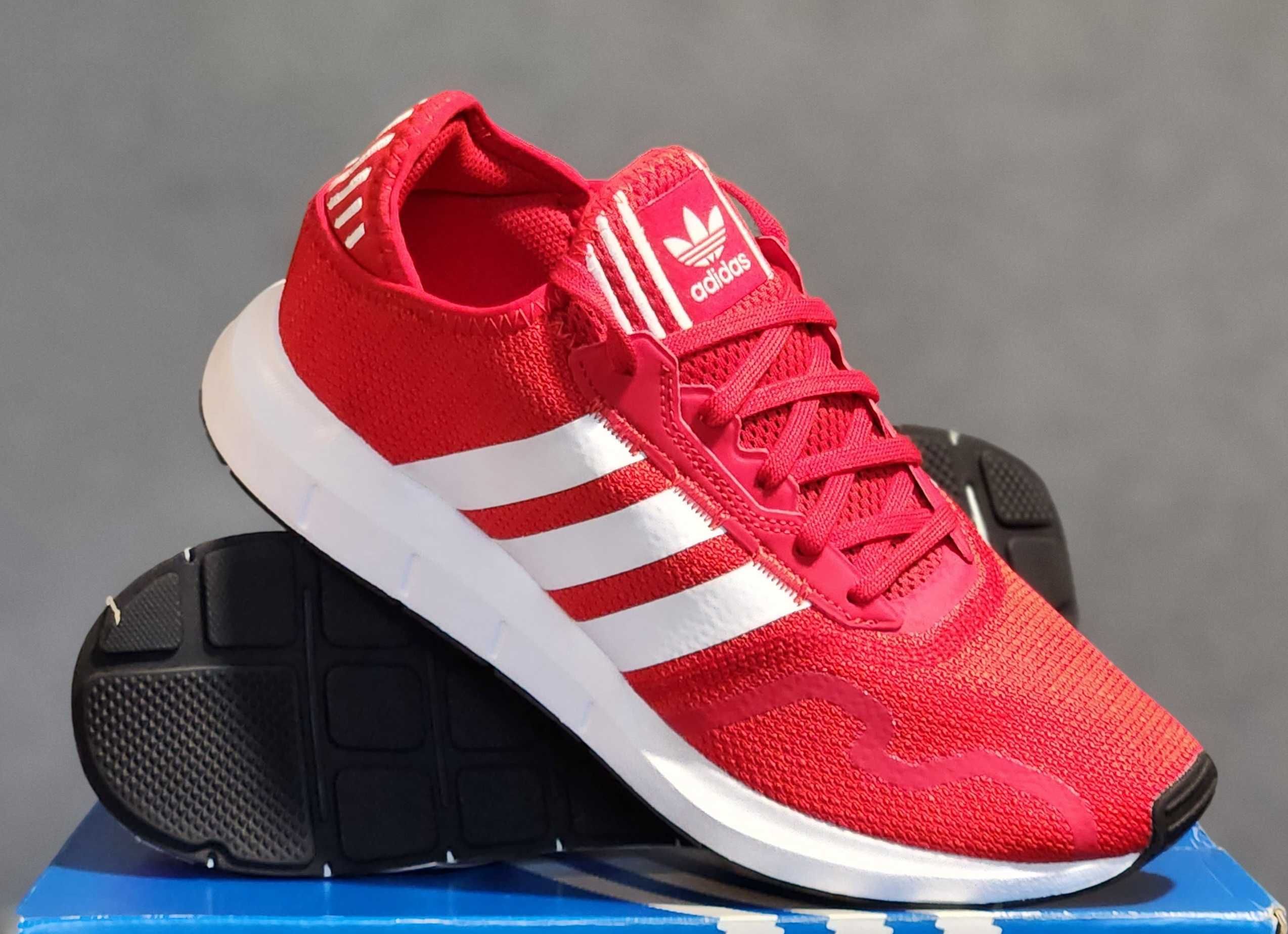 Новые кроссовки Adidas Swift Run X