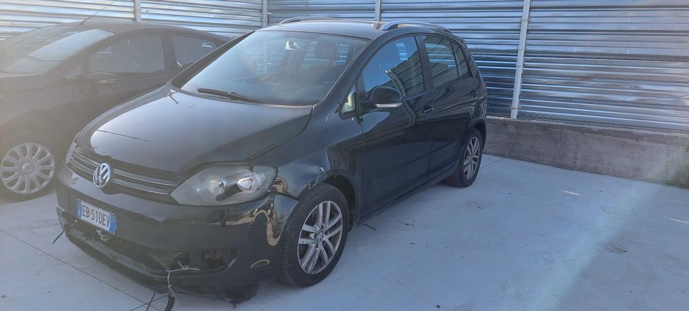 VW Golf Plus 2.0 TDI, Фолксваген Голф Плюс на части!
Април 2010