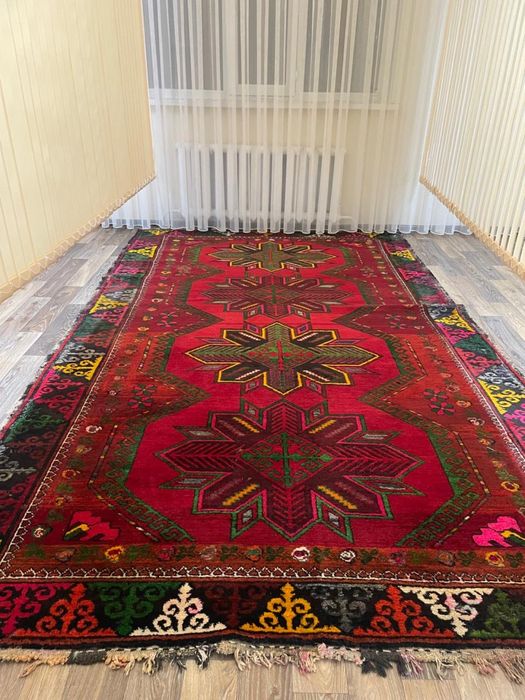 Ковер ручной работы  из 100% шерсти