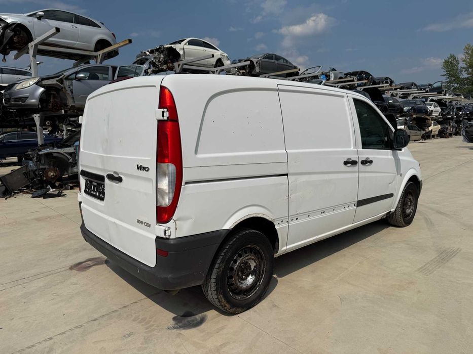 Dezmembrari Mercedes Vito W639 2.2 Manual 2008