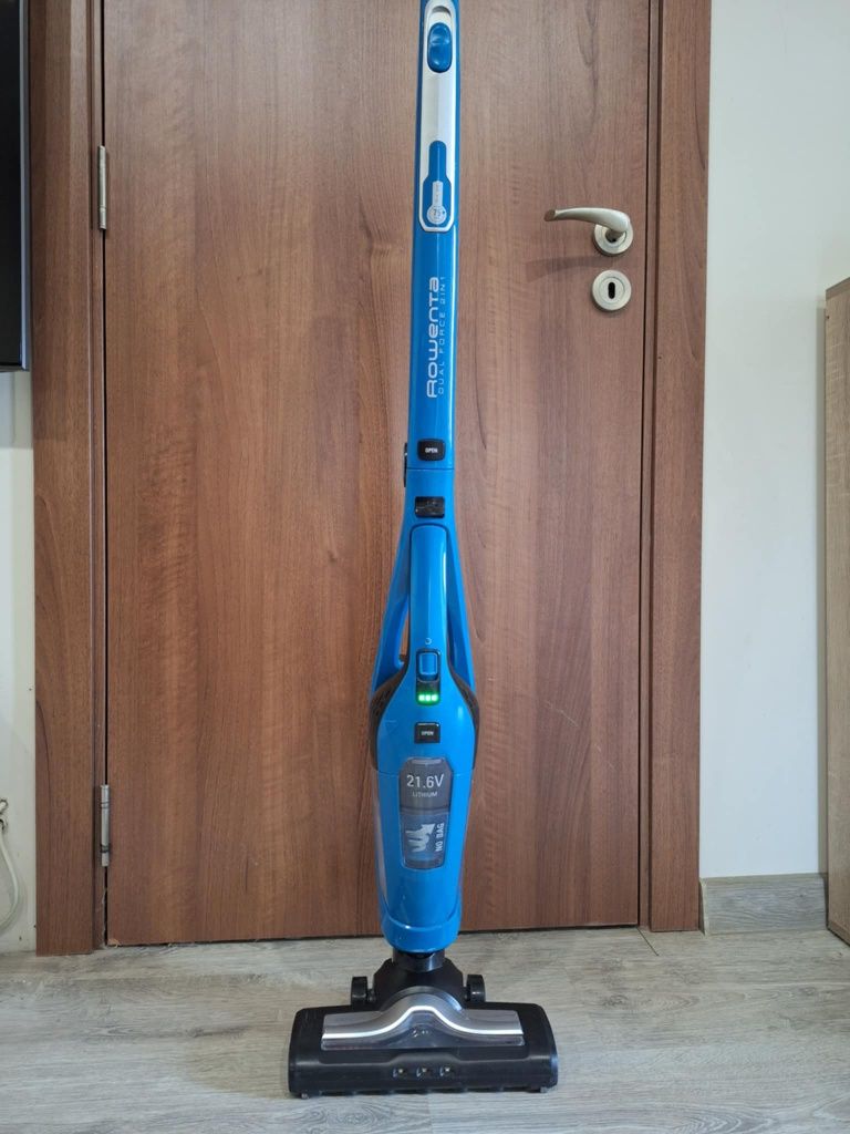 Безкабелна вертикална прахосмукачка Rowenta Rh6751 dual force