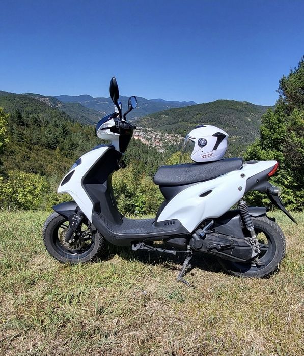 Продава се: 2-тактов скутер Explorer — 50 куб. (80 куб.) | 2017 г.