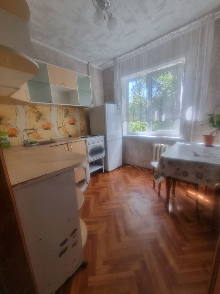 Сдается 1 ком. квартира, р-н центр. рынка