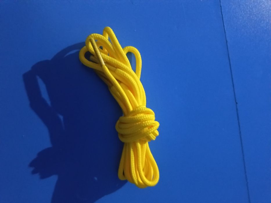 Оригинальные шнурки от мартинс желтые