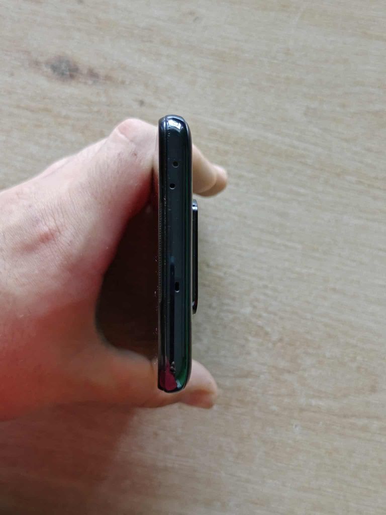 СПЕШНО!!! POCO X3 Pro - 8 GB Ram , 256 GB Rom