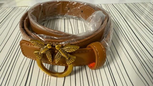 Дамски колани pinko