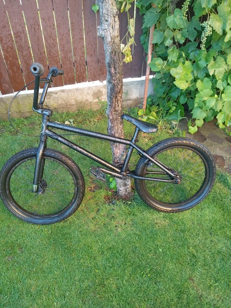 Bicicleta BMX Monster in stare perfecta