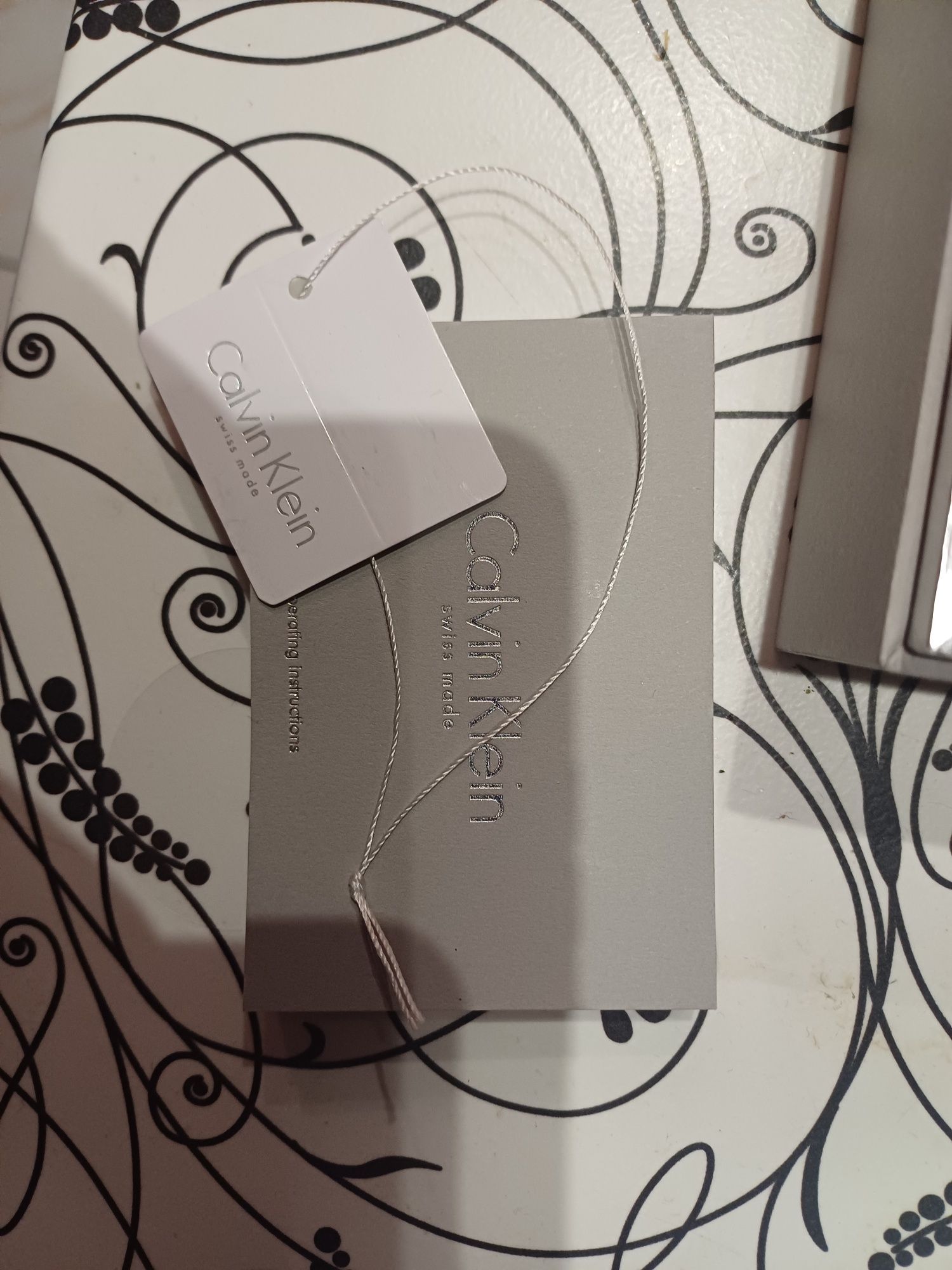 Позлатен оригинален часовник Calvin klein