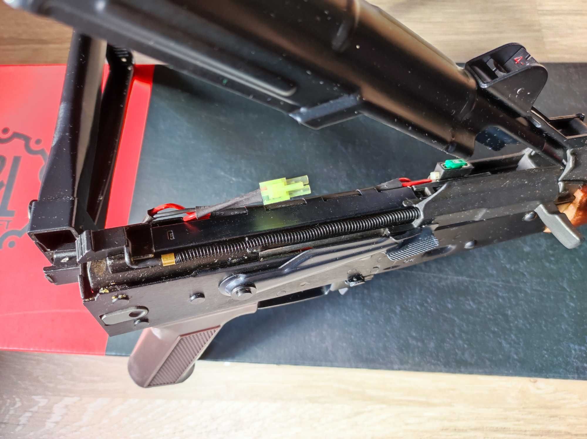 Replica airsoft AK noua, E&L ELS-74UN Essential (AKS-74U Krinkov)