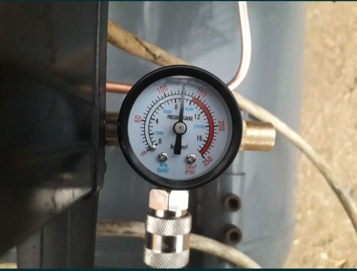 Compresor aer stager cu butelie 250L, 8bar, 324L/min, monofazat 220V