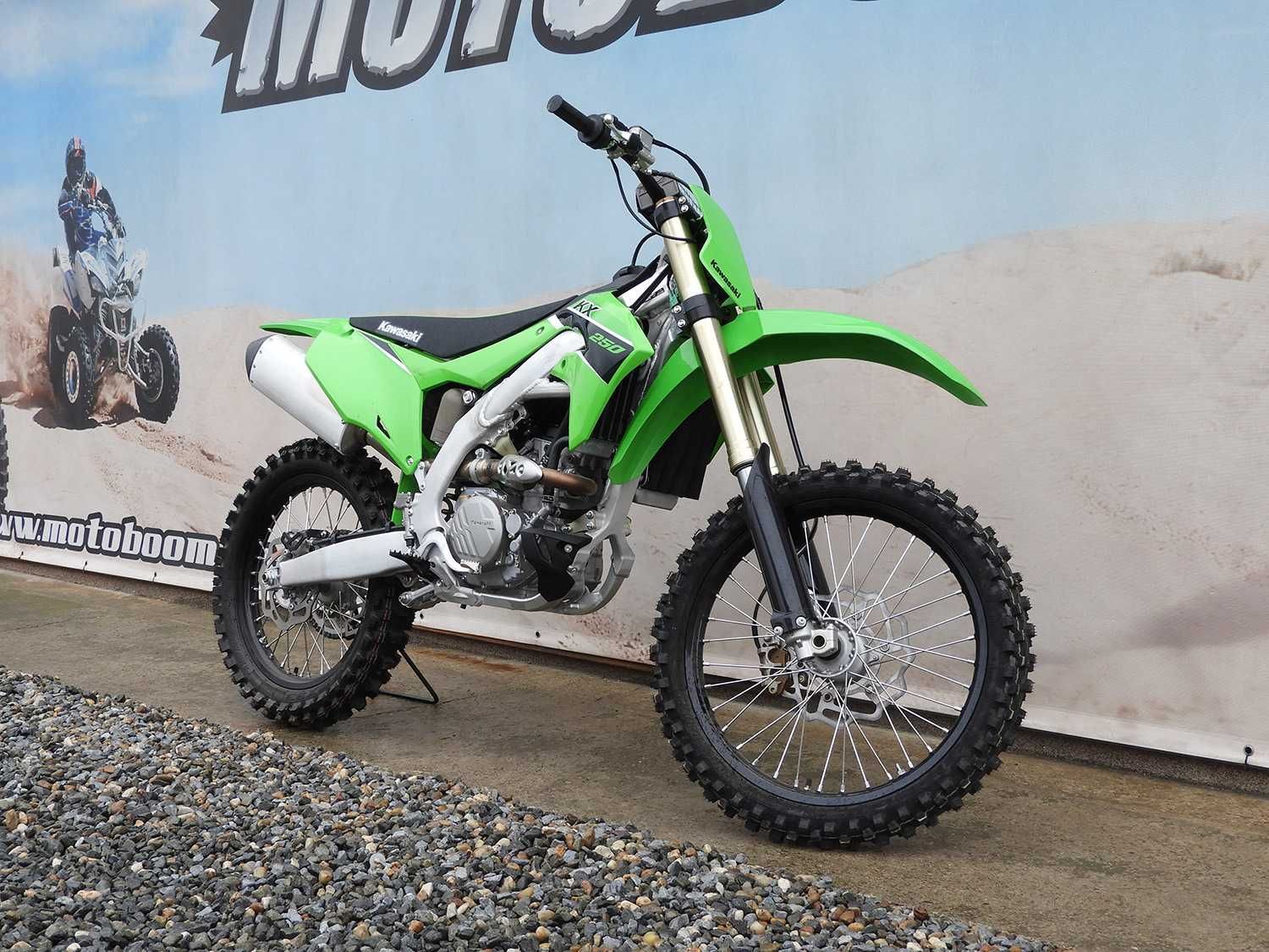 Lichidare stoc Motocicleta Kawasaki KX250 2023 | Rate | Leasing