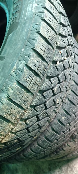 235 65 16c Bridgestorne