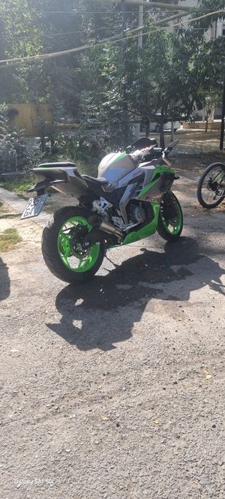Ducati 2025 года , инжектор водяное охлаждение.