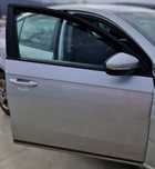 Portiera fata stanga dreapta VW Passat B7 2.0D 2011