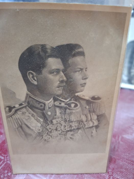 Vând fotografii vechi