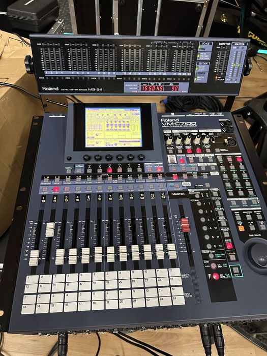 Mixer digital ROLAND
