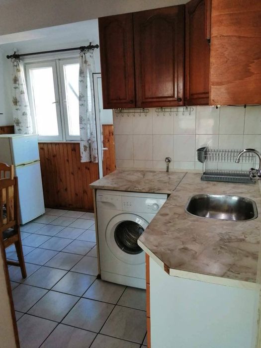 Дава се под наем Едностаен апартамент в Бургас, Възраждане - 42 кв.м за 204 € - Снимка #2