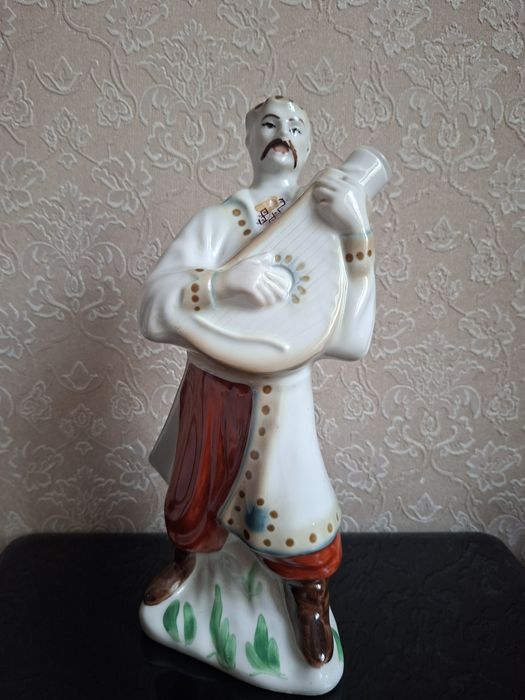 Продам советские статуэтки