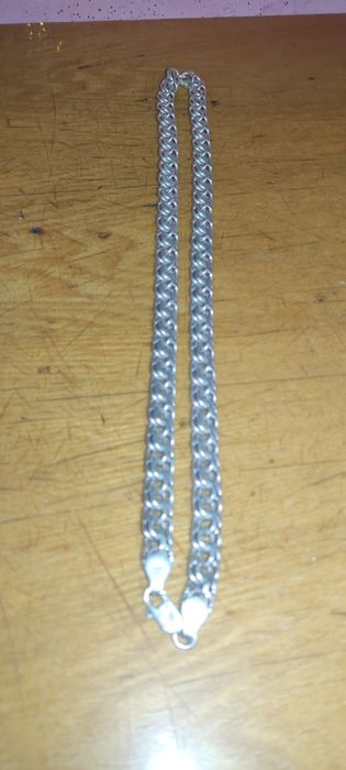 Продам серебро цепочку 117 граммов заватской за грам 33000