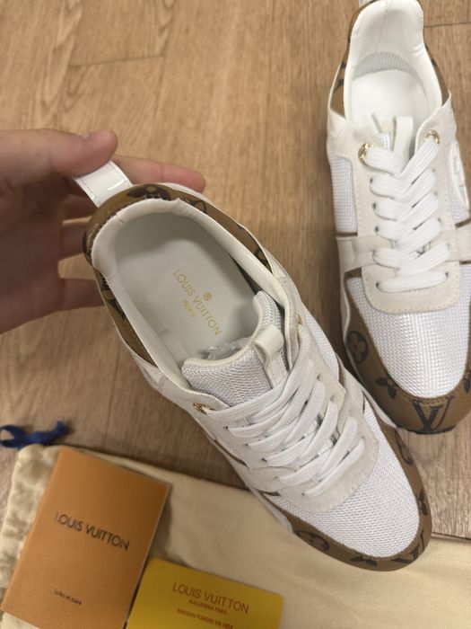 LV Run Away Trainers