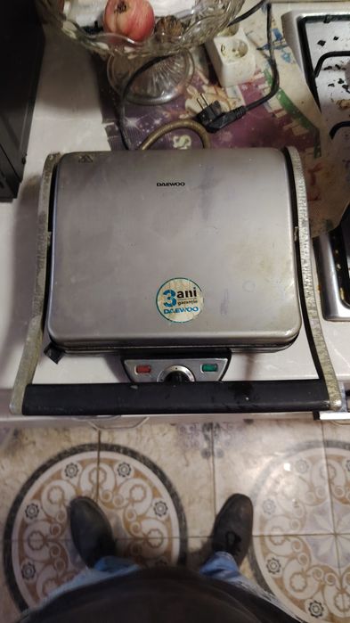 Vând Grill Maker
