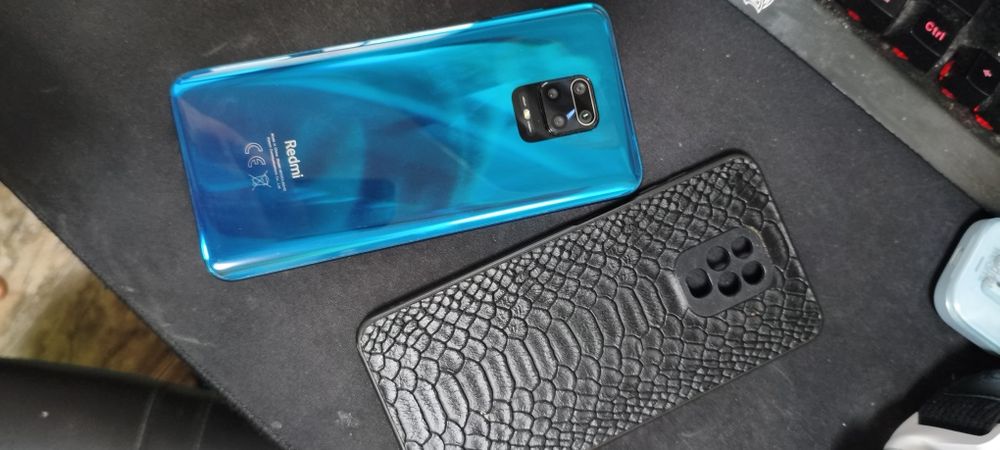 Продам телефон Redmi 9s 8/128