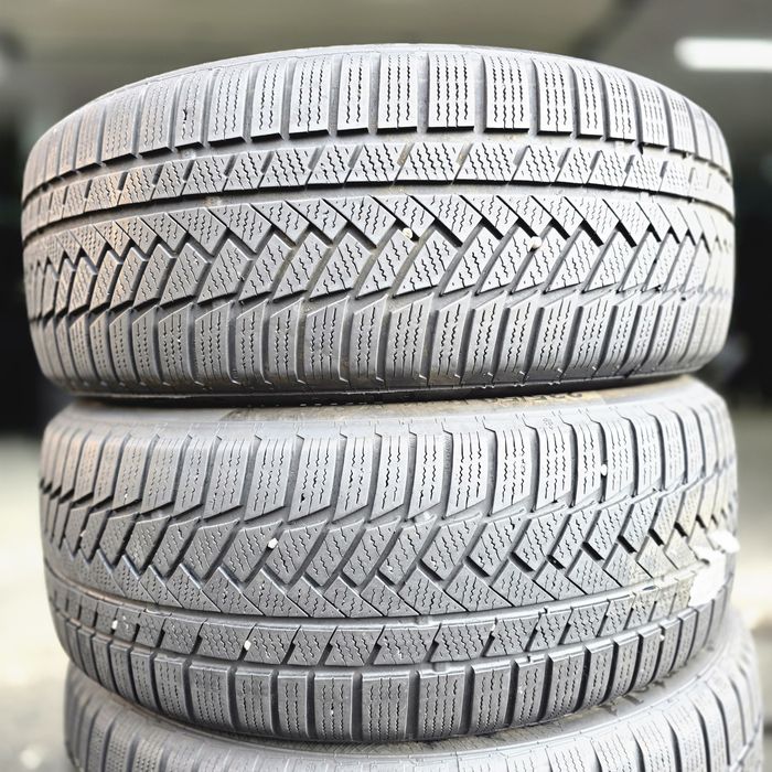 2x 235/50/19 M+S CONTINENTAL 2022 Stare excelentă