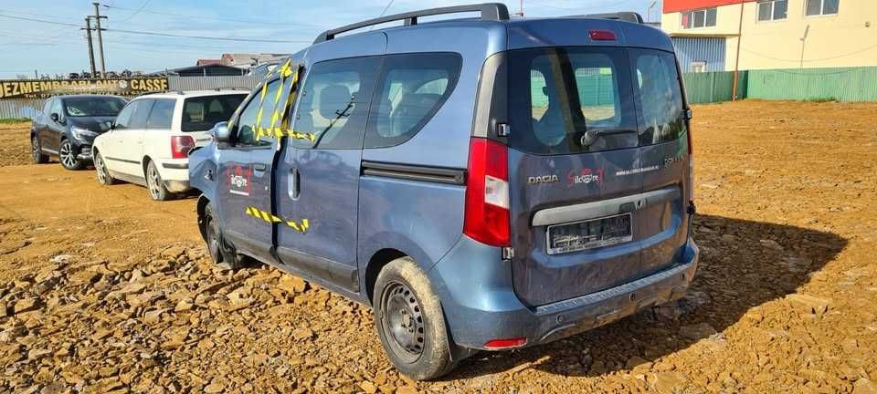 Dezmembram Dacia Dokker an 2014 motor 1.5 dci cutie manuala