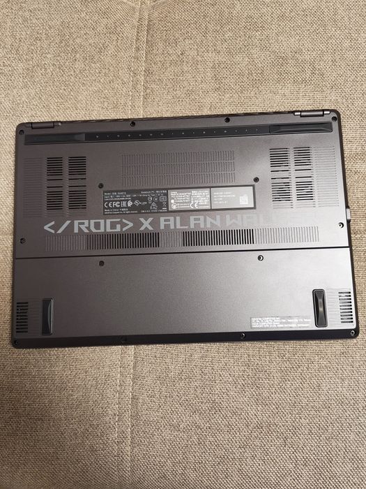 Laptop Gaming ASUS ROG Zephyrus G14 Alan Walker Edition