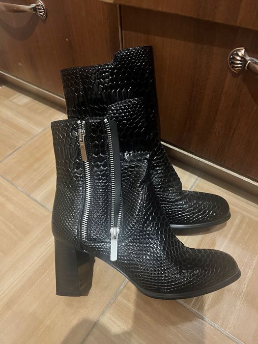 полусапожки осень натур кожа лаки