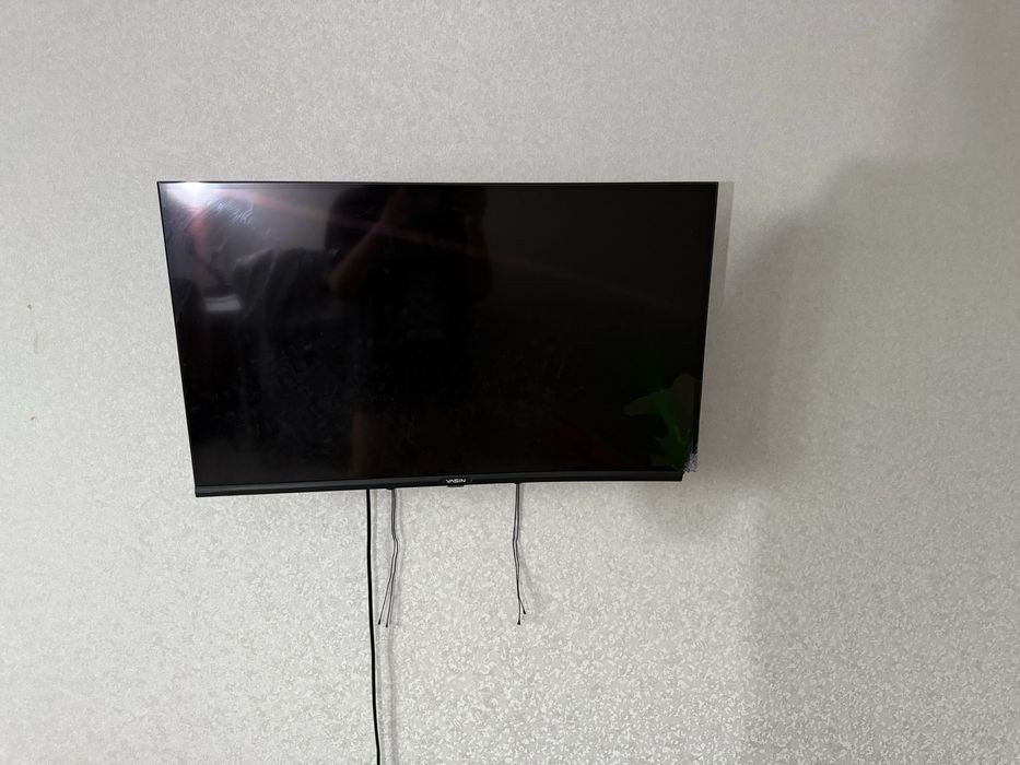 Продам телевизор на запчасти