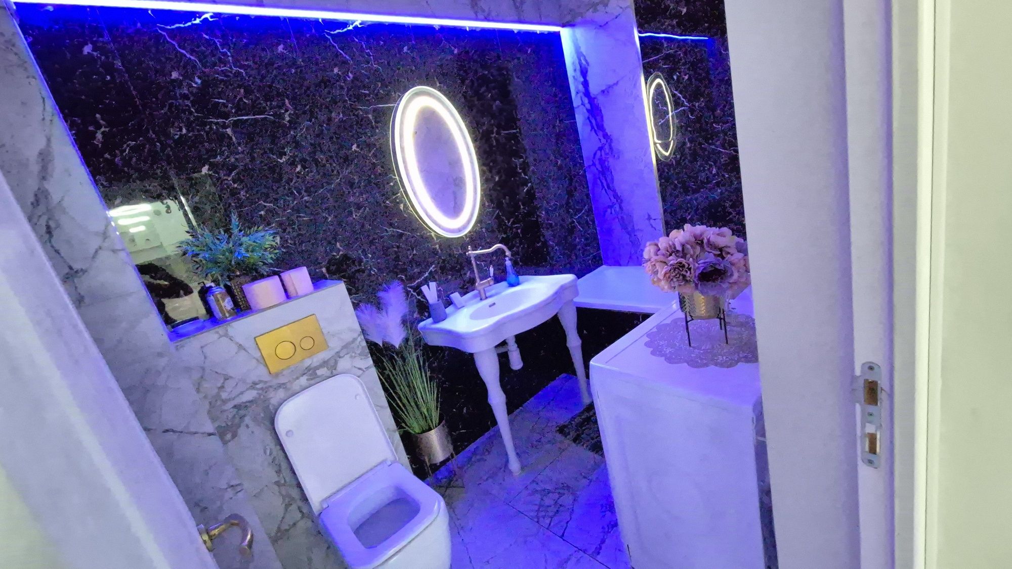 Apartament 3 camere LUX Prima Onestilor