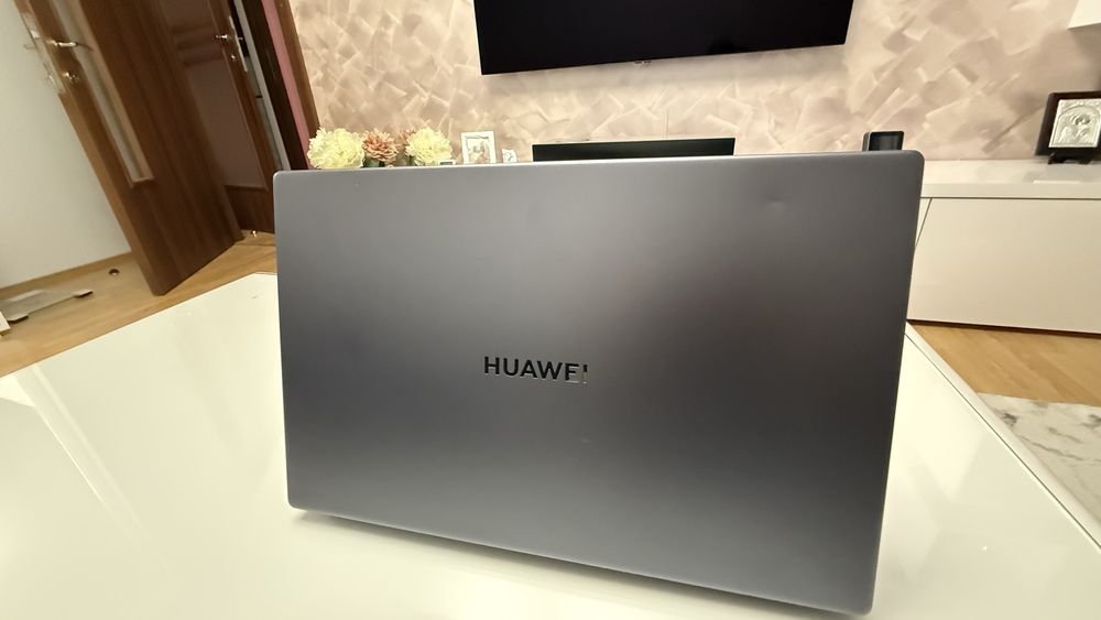 Huawei MateBook D15 FullHD